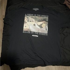 Black T shirt